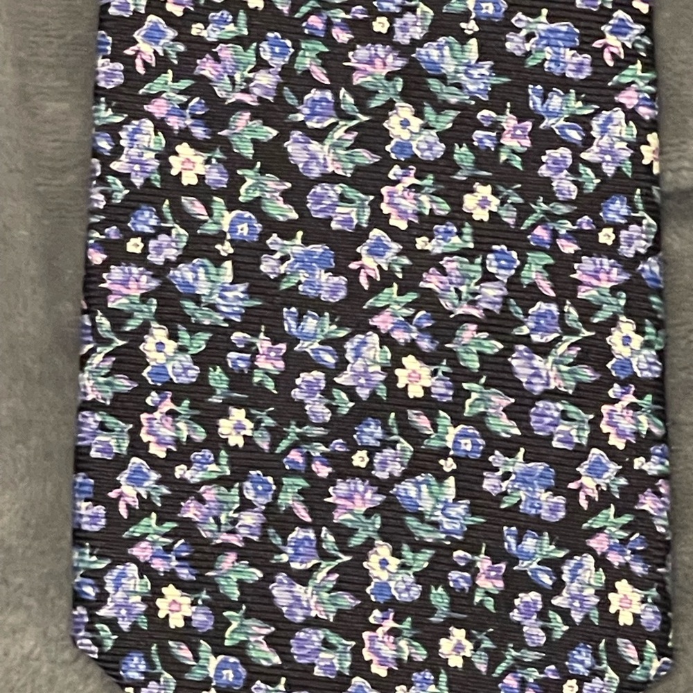 Floral Patterned Ties Set - Picture 5 of 5